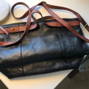 Fossil crossbody •